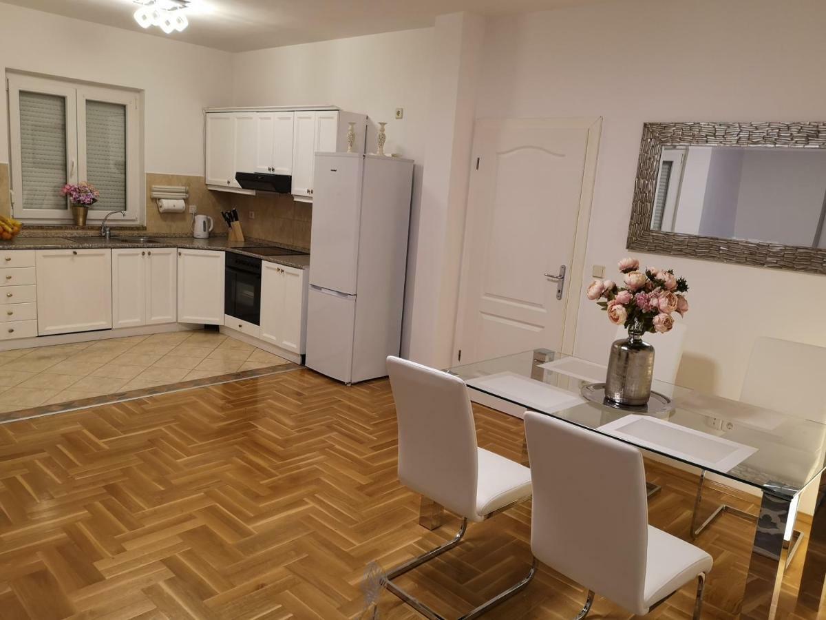 Suite Vigo 메덜린 외부 사진